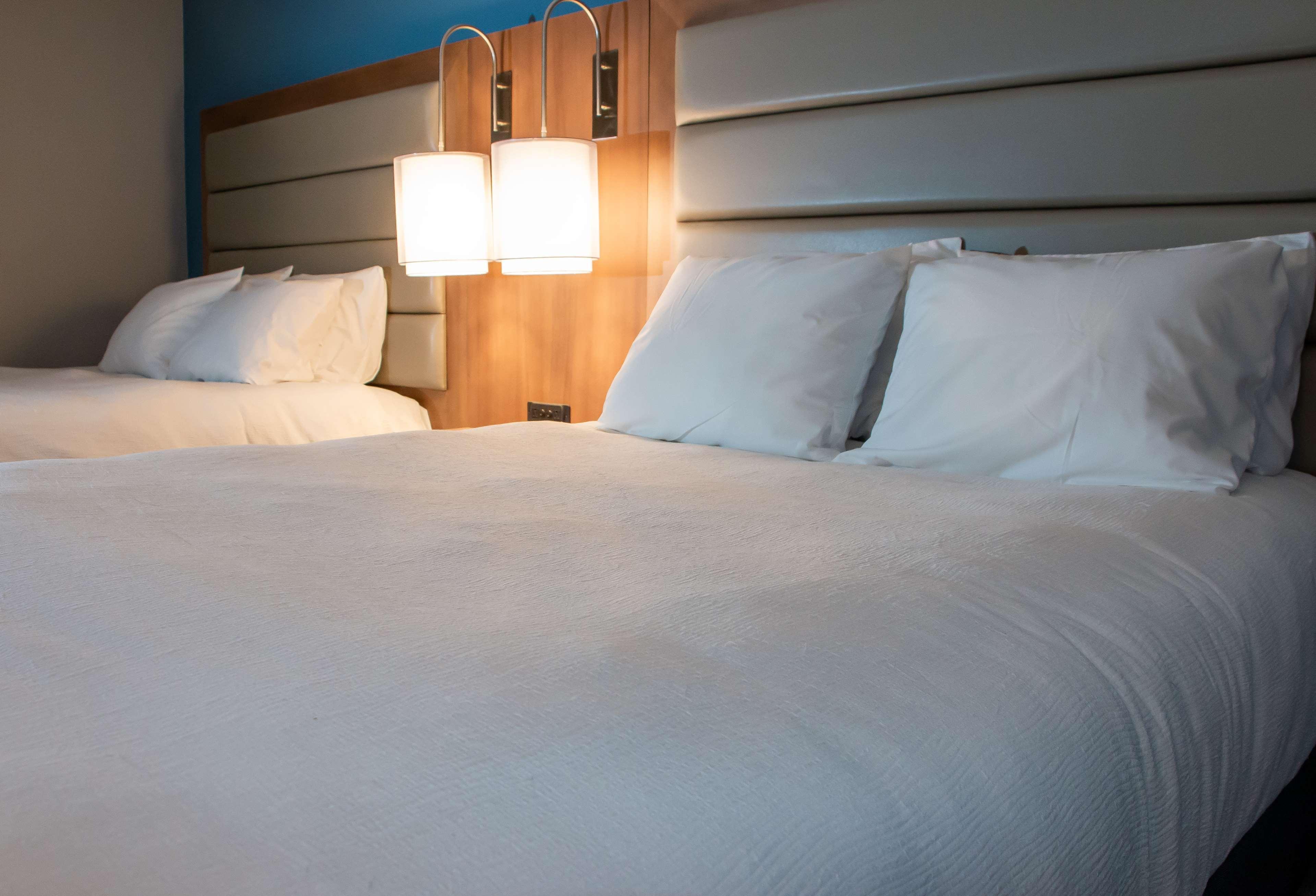 Radisson Hotel&Conference Center Fond du Lac Extérieur photo
