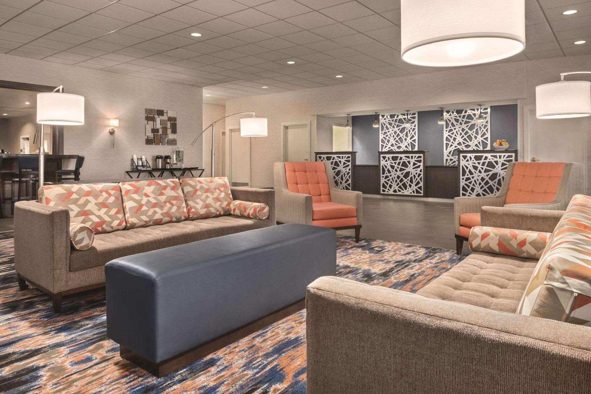 Radisson Hotel&Conference Center Fond du Lac Extérieur photo