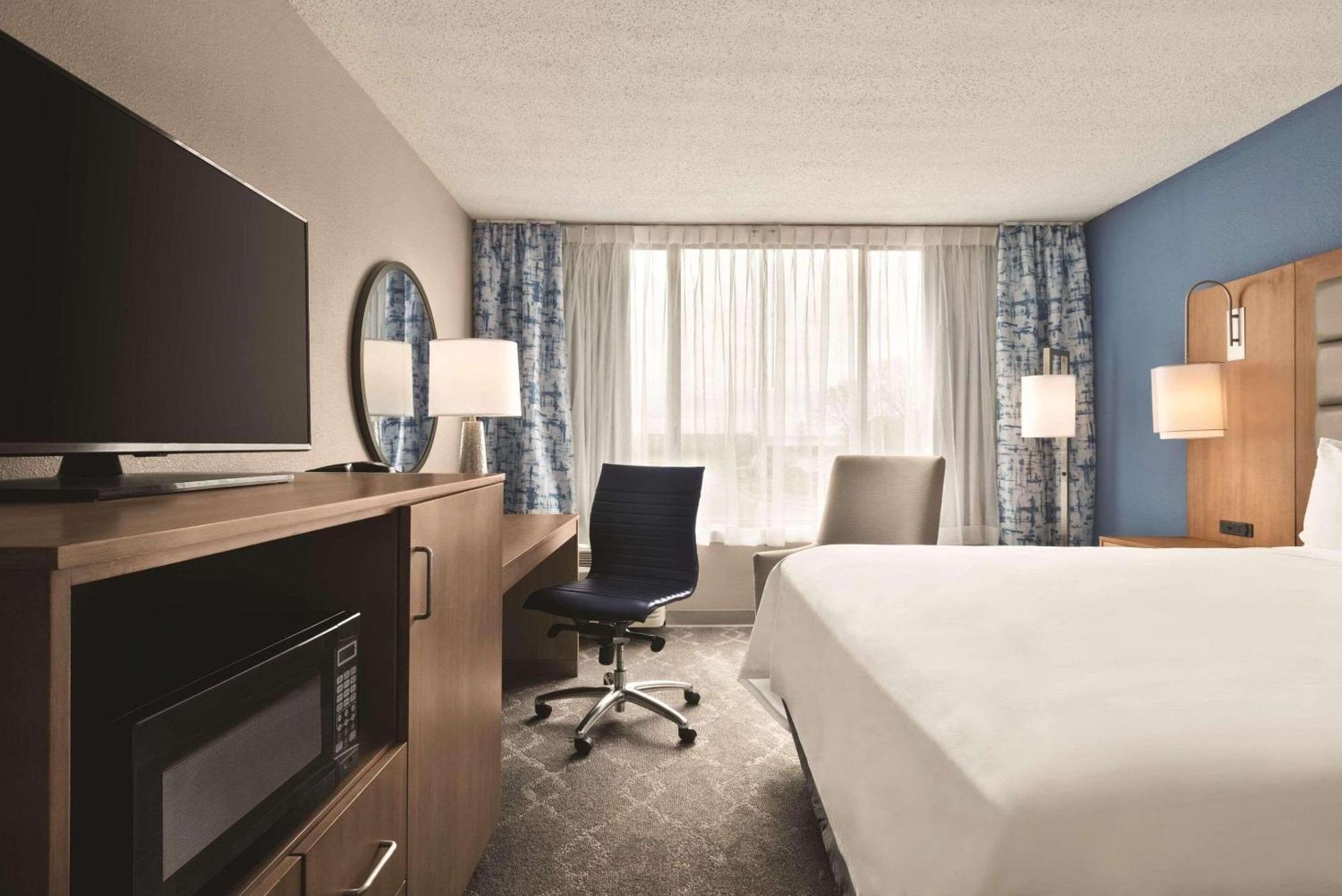 Radisson Hotel&Conference Center Fond du Lac Extérieur photo