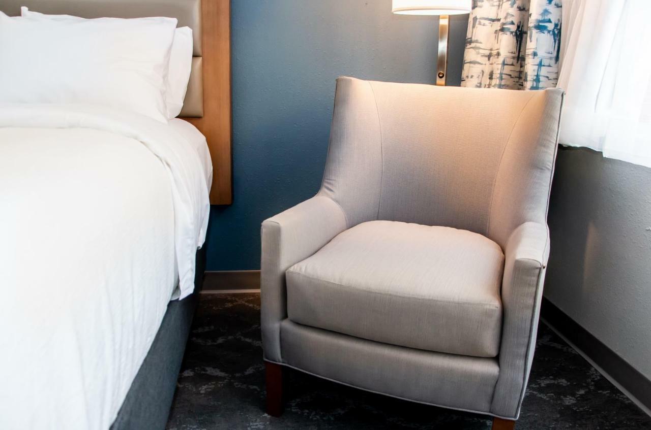 Radisson Hotel&Conference Center Fond du Lac Extérieur photo