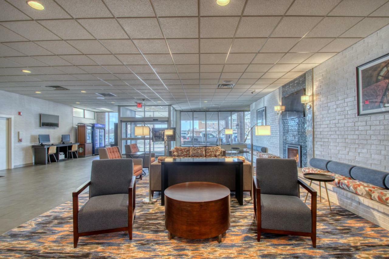 Radisson Hotel&Conference Center Fond du Lac Extérieur photo