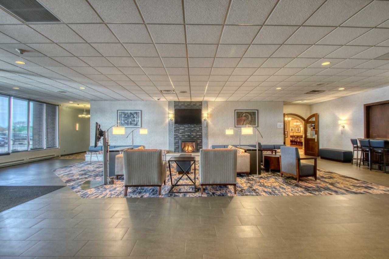 Radisson Hotel&Conference Center Fond du Lac Extérieur photo