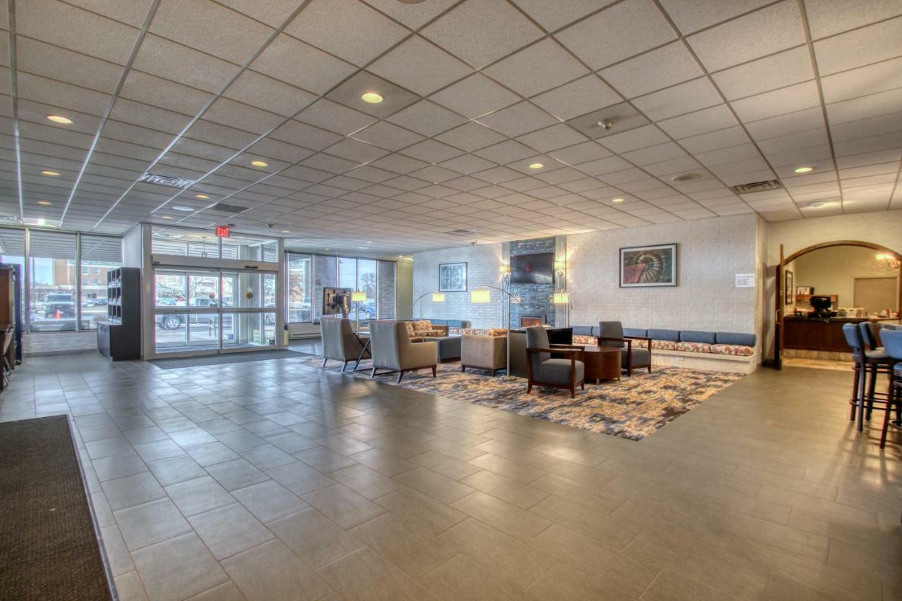 Radisson Hotel&Conference Center Fond du Lac Extérieur photo